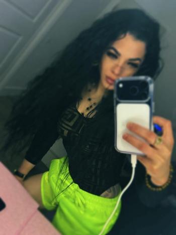 Karol, 27  female escort, Sarasota