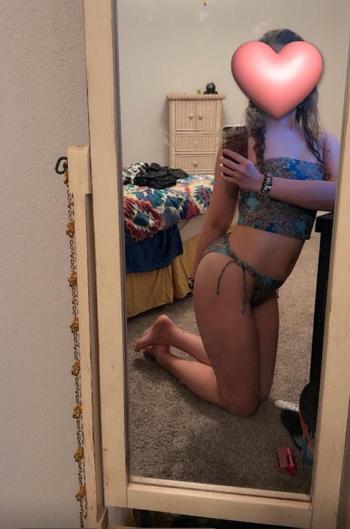 Victoria , 24  female escort, Sarasota