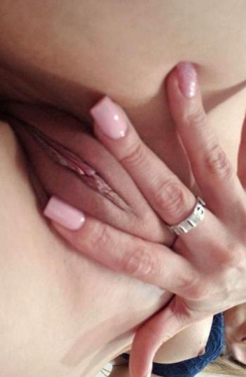 Lucely, 26  female escort, Sarasota
