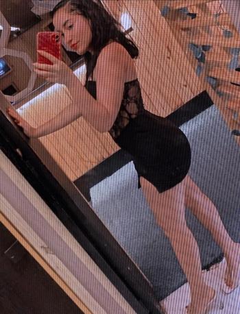 Sandra , 25  female escort, Sarasota