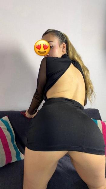 Nana, 25  female escort, Sarasota